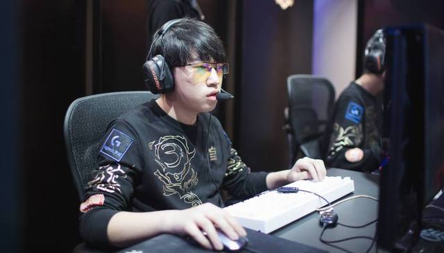 也引发了足 也引发了足