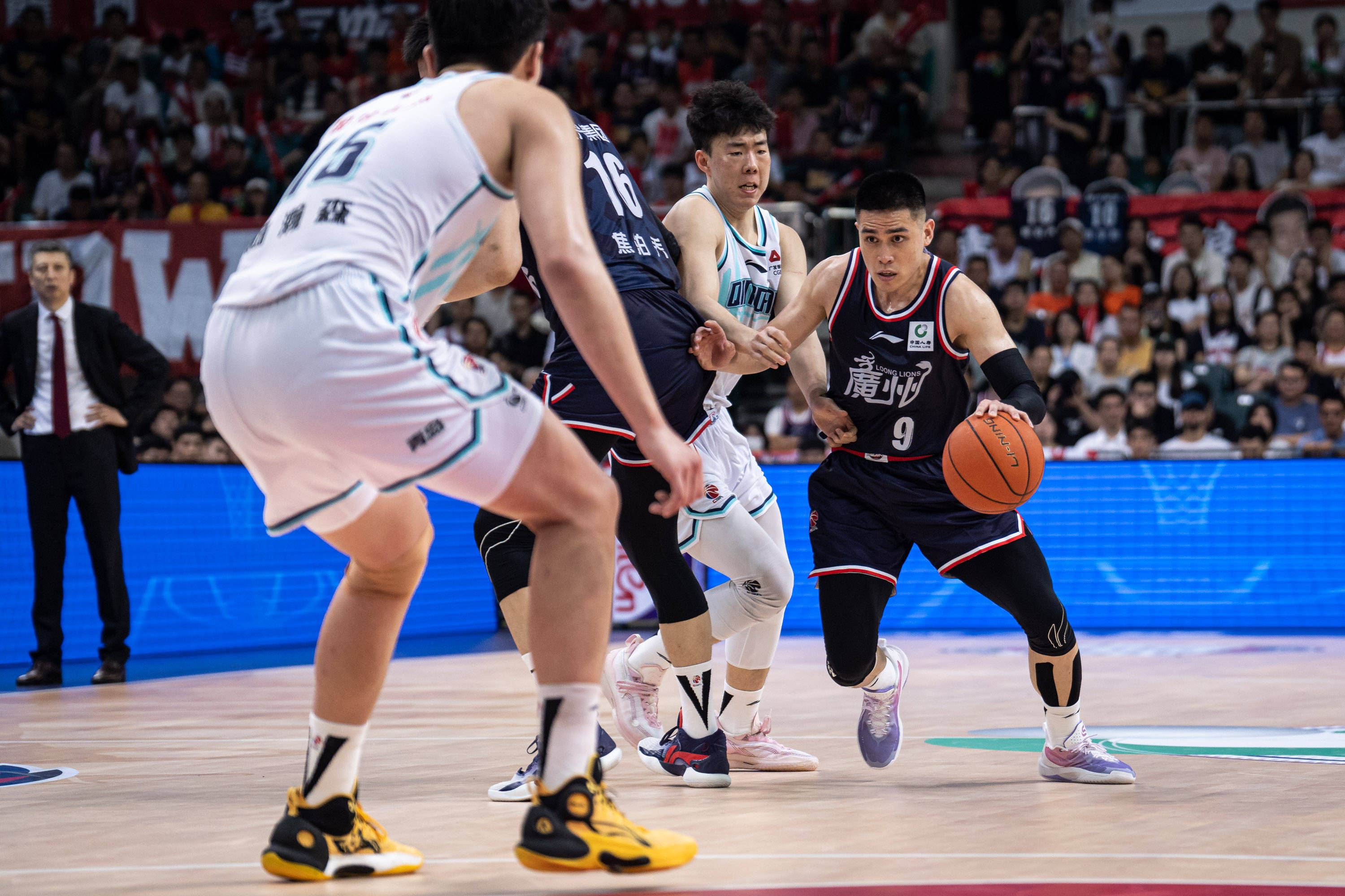 俱乐部垂涎 俱乐部垂涎